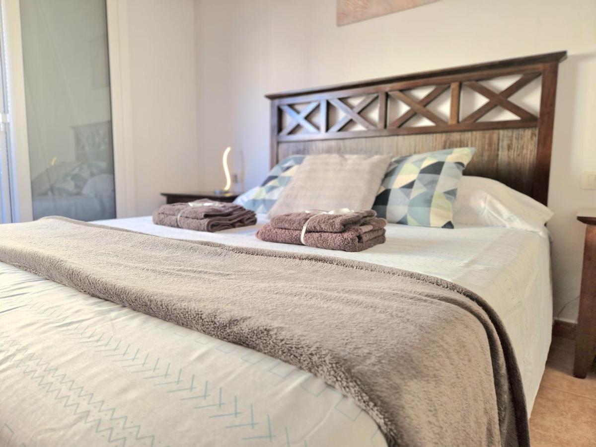 فيلا Spacious Chalet Next To The Sea - Airport سان إيسيذرو المظهر الخارجي الصورة