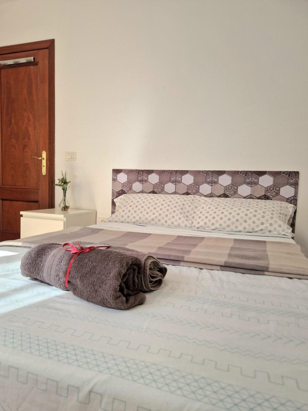 فيلا Spacious Chalet Next To The Sea - Airport سان إيسيذرو المظهر الخارجي الصورة